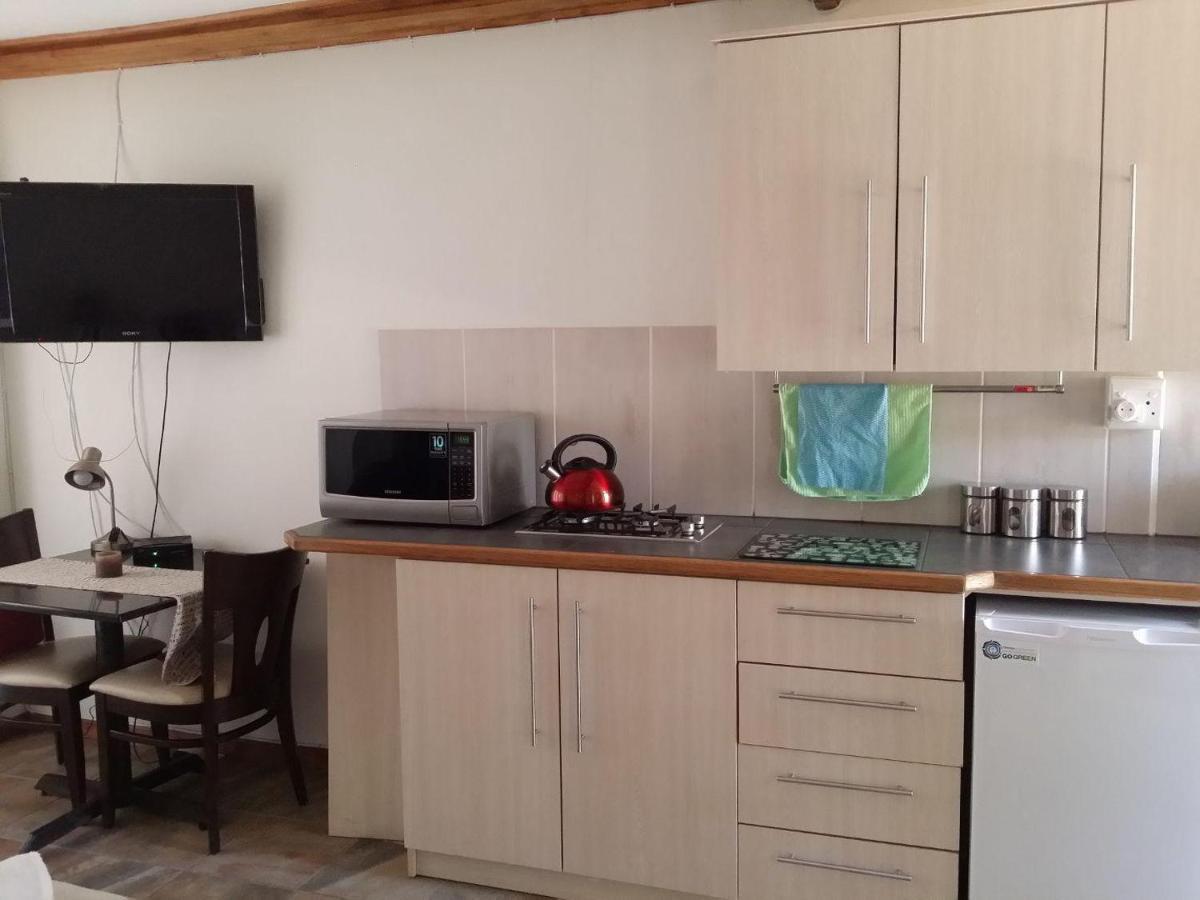 12 On Beach Guest House Saldanha Bay Exterior foto