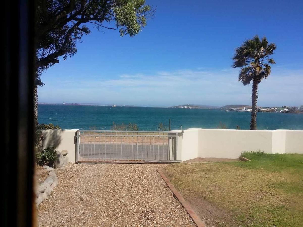 12 On Beach Guest House Saldanha Bay Exterior foto