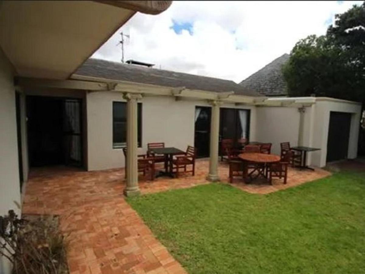 12 On Beach Guest House Saldanha Bay Exterior foto