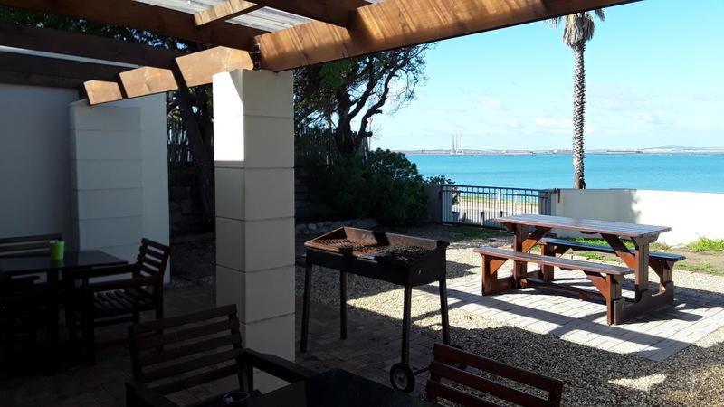 12 On Beach Guest House Saldanha Bay Exterior foto